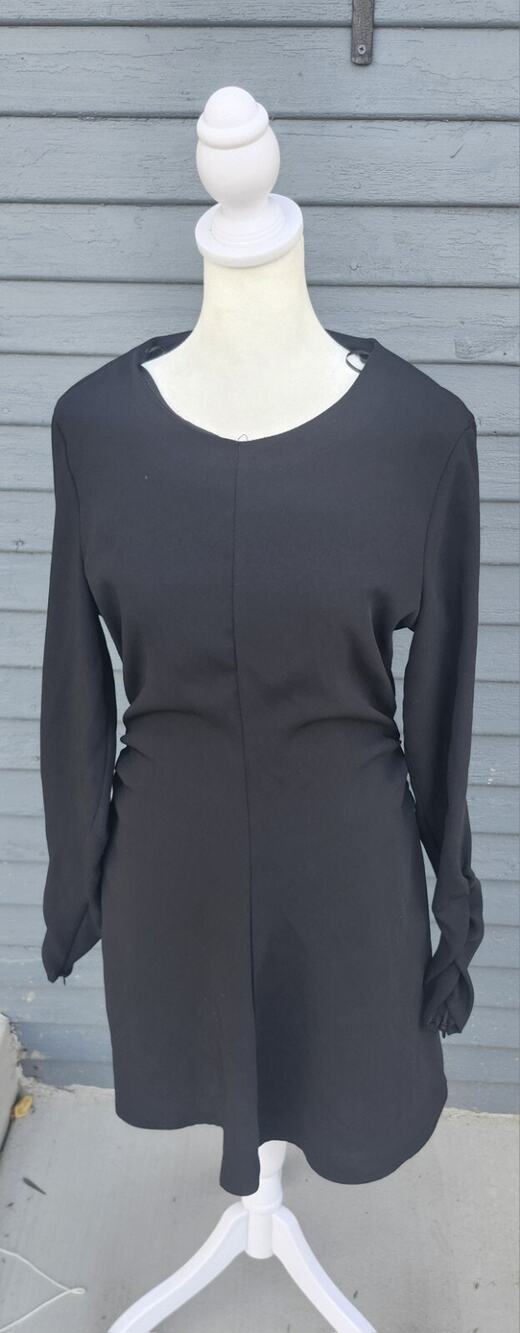 NWT Zara SZ Large Black Long Sleeve Ruched Wrists Waist Mini Shift Dress
